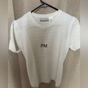 Assorted short sleeve tops